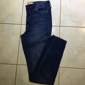 Hollister High Rise Skinny Jeans 5R 27